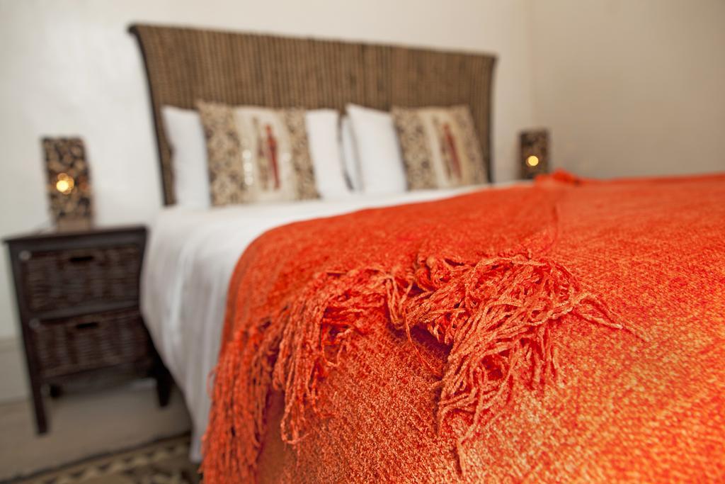 Molo-Lolo House Bed & Breakfast Кейптаун Стая снимка