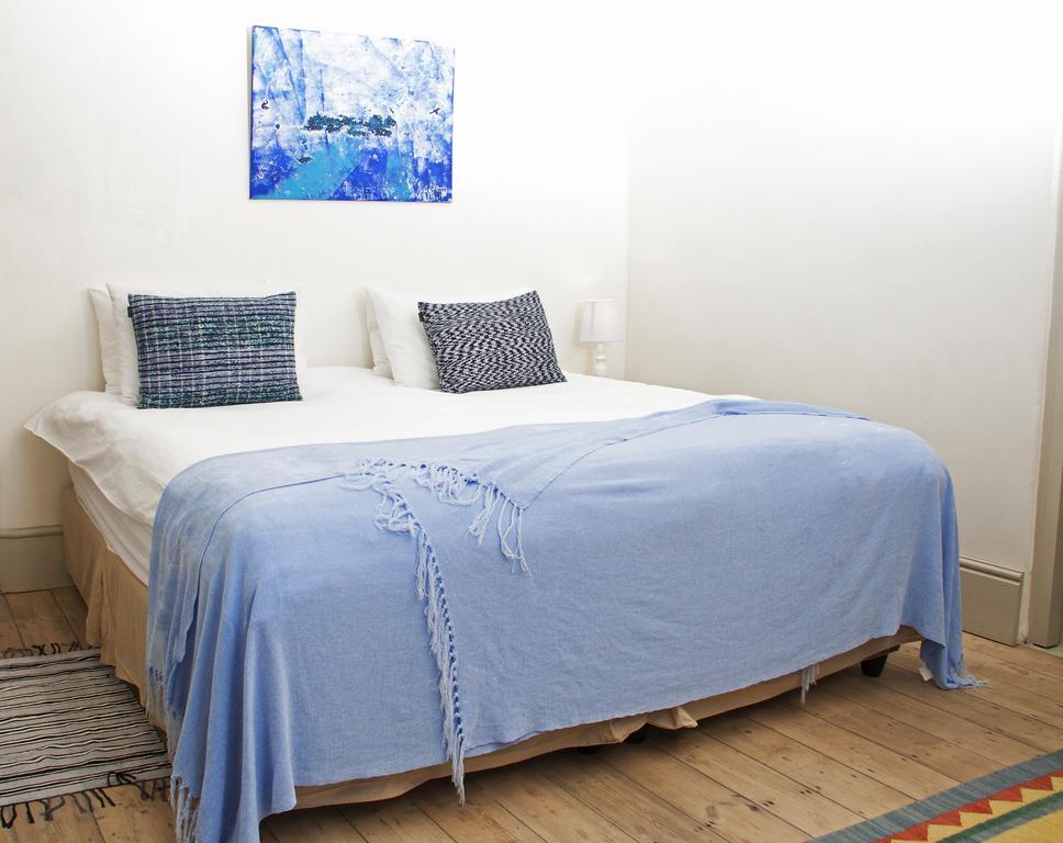 Molo-Lolo House Bed & Breakfast Кейптаун Стая снимка